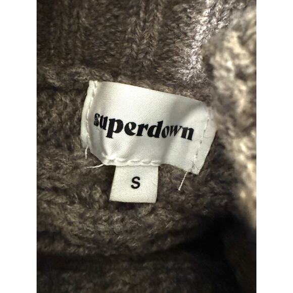 Superdown Women's Small Cable Knit Brown Ultra Cropped Sexy Cozy - Picture 3 of 6